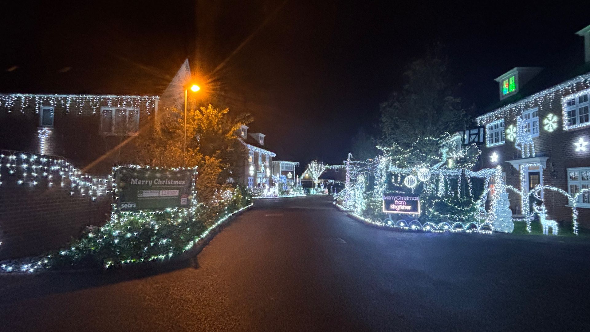 Kingfisher Chase and Dipper Lea Christmas Lights