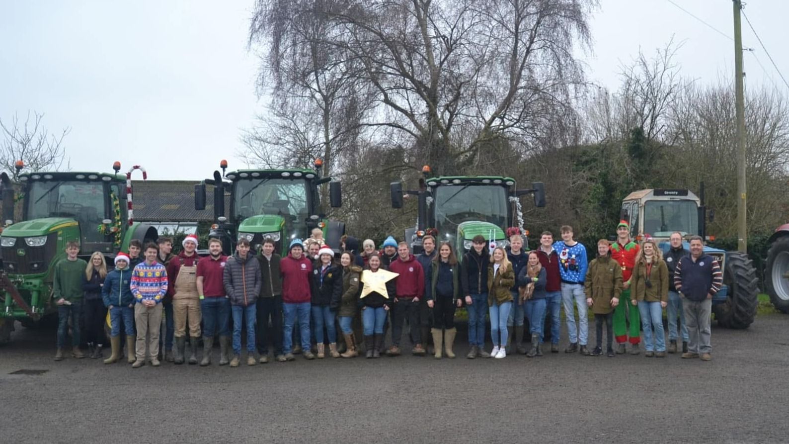 Faringdon Young Farmers Charity Tractor Run