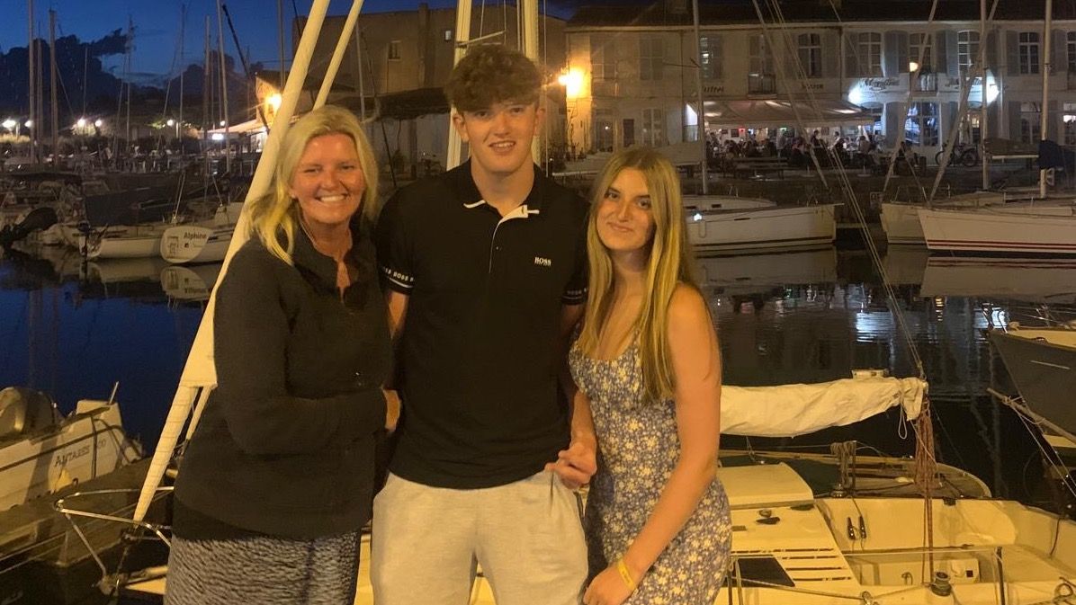 Fundraising for Mind and CRY: Running for Rosie and Alfie