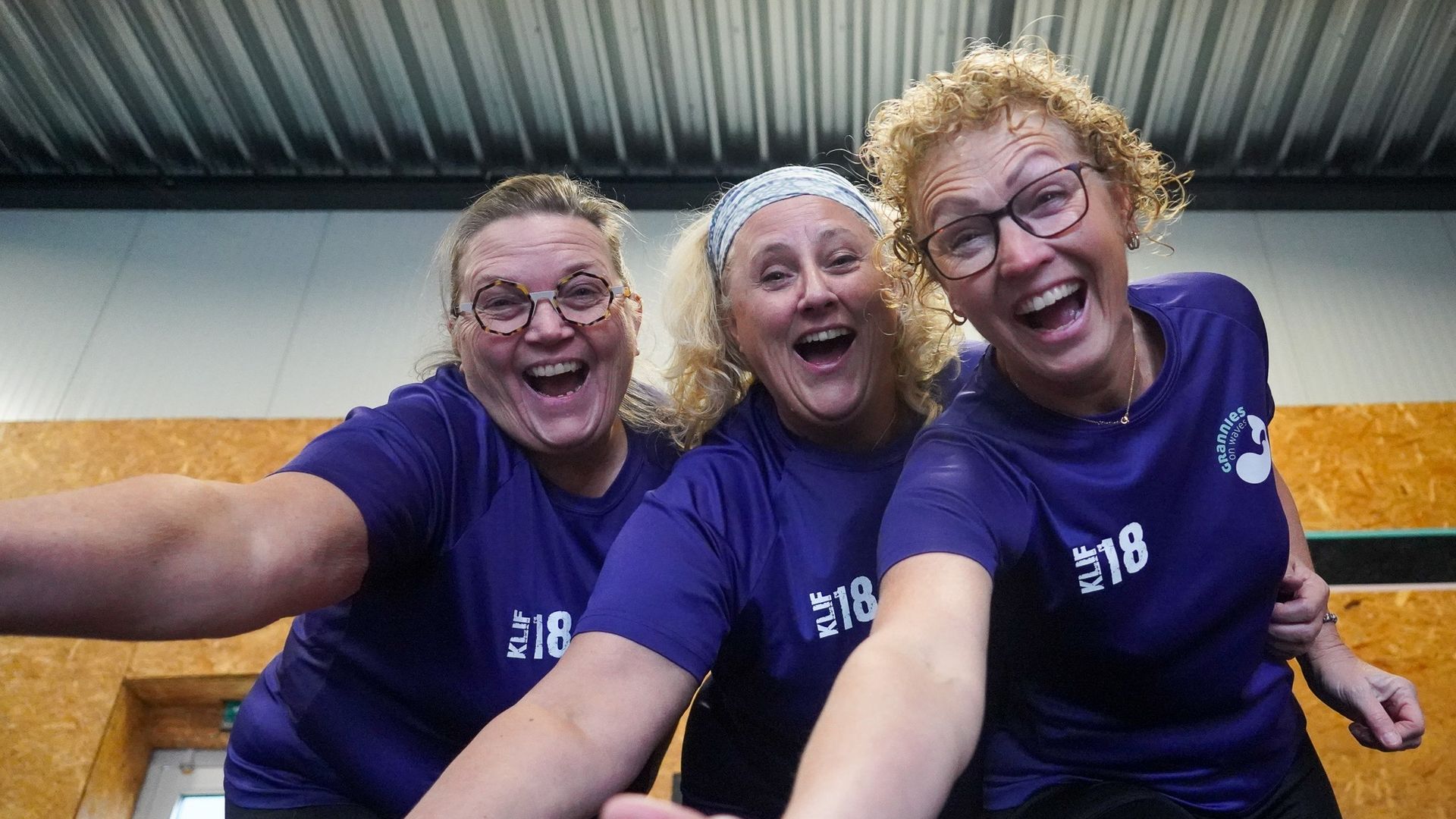 Help the Grannies on Waves raise as much as possible for children with cancer