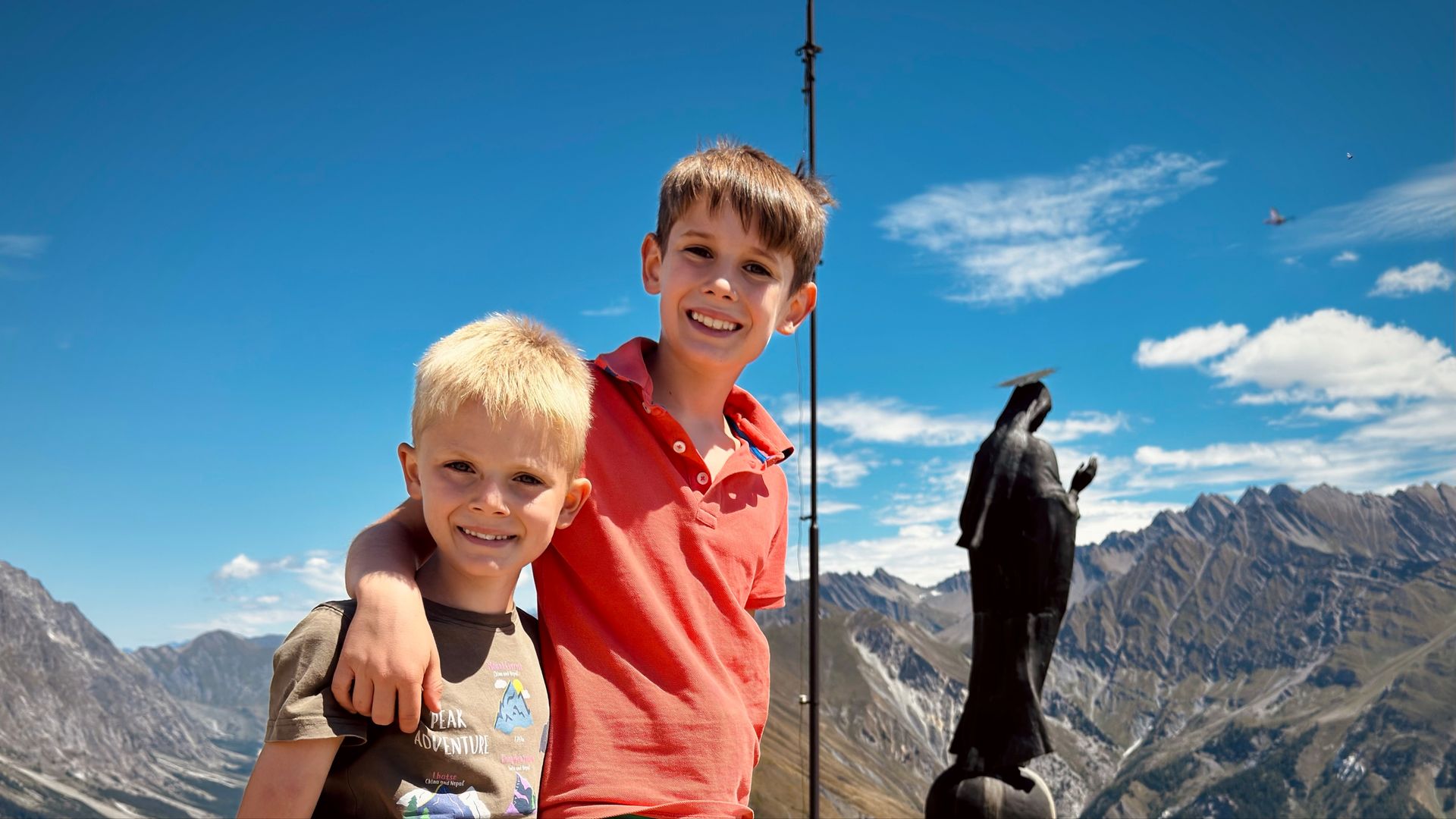 Paolo and Carlo's first 3000m in aid of Engera